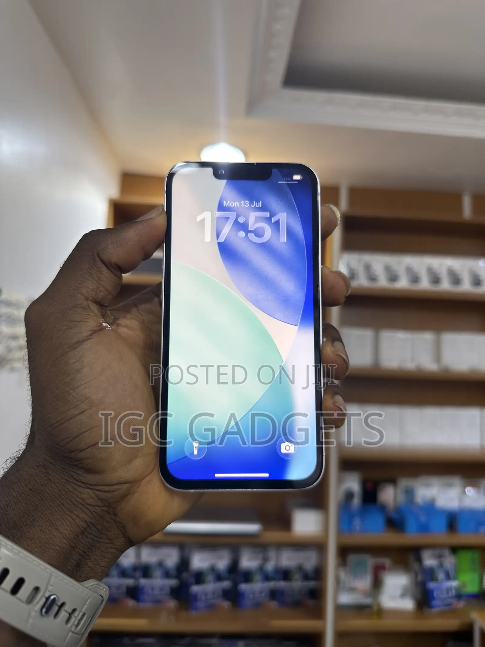 Apple iPhone 13 128 GB White