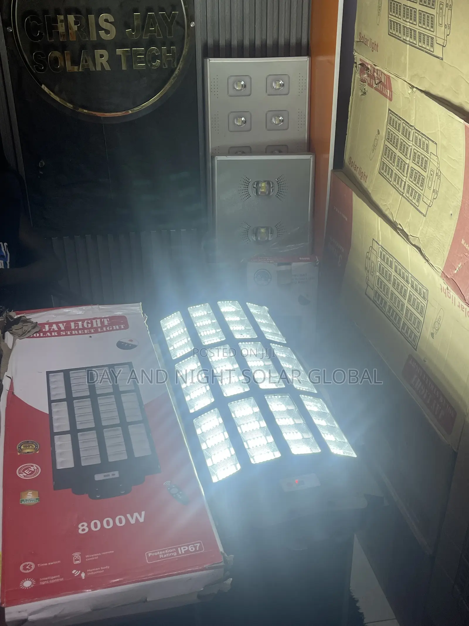 8000 Watts Jay Light Solar Street Light