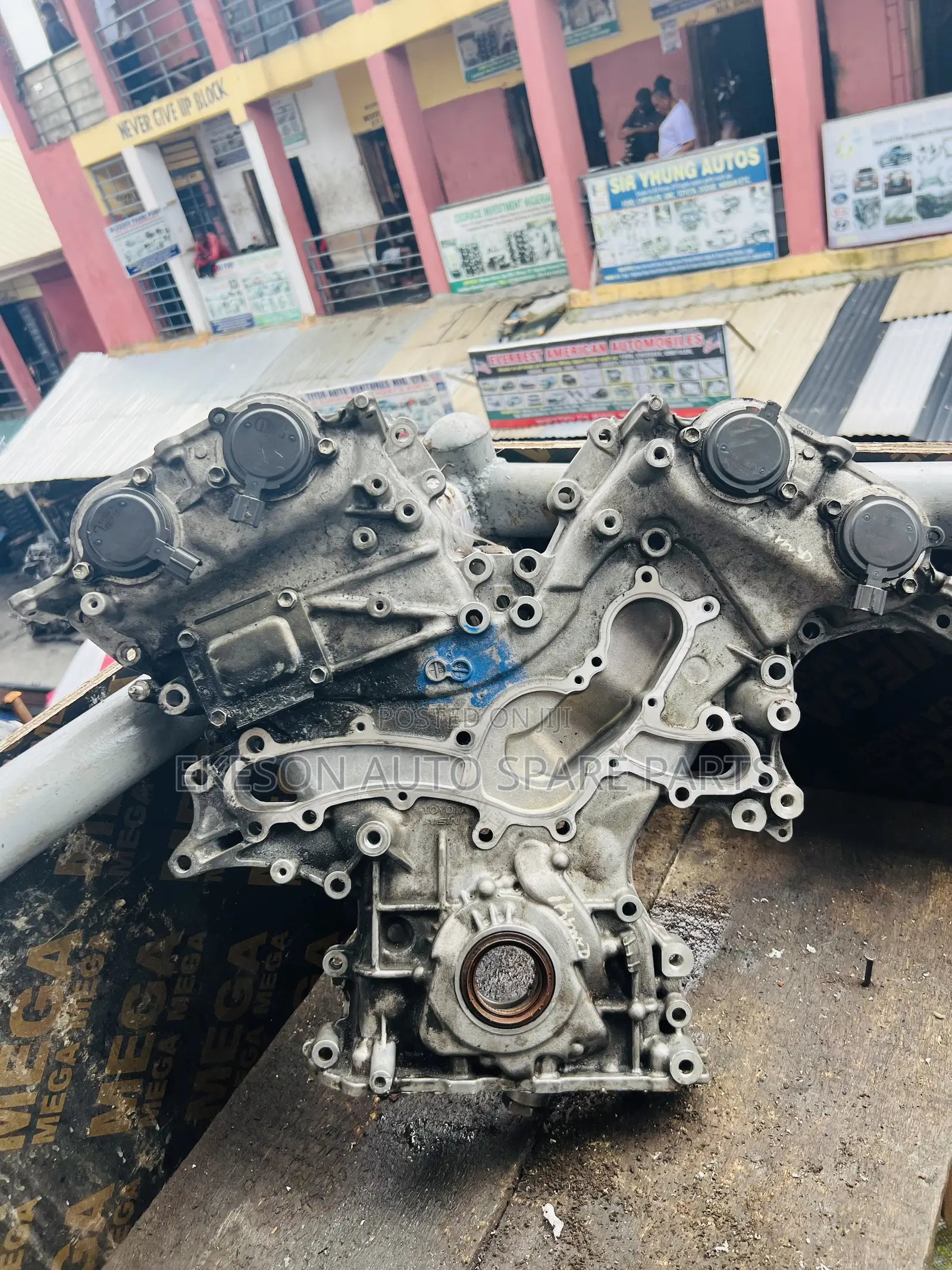 Direct Tokunbo Oil Pump for Toyota 2gr New Model V6 Engine