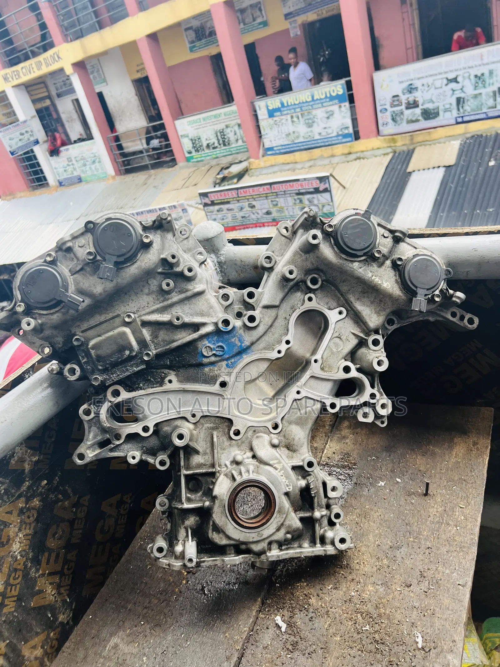 Direct Tokunbo Oil Pump for Toyota 2gr New Model V6 Engine