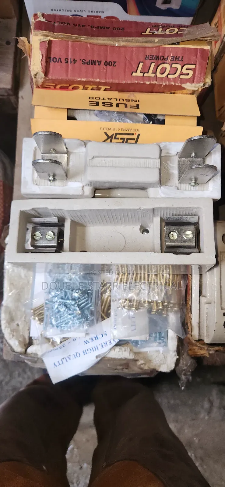 200amps Fuse and Bas Cut Out Fuse