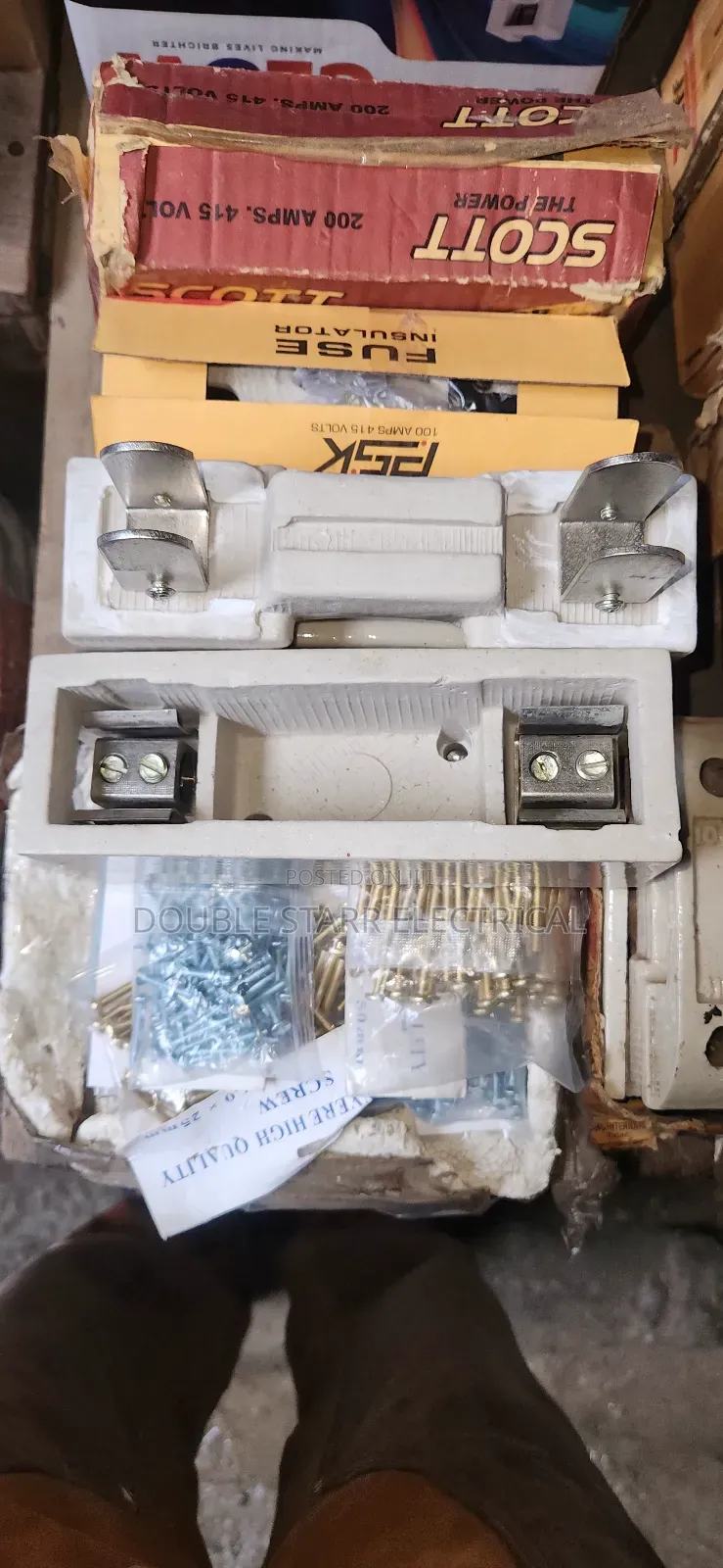 200amps Fuse and Bas Cut Out Fuse