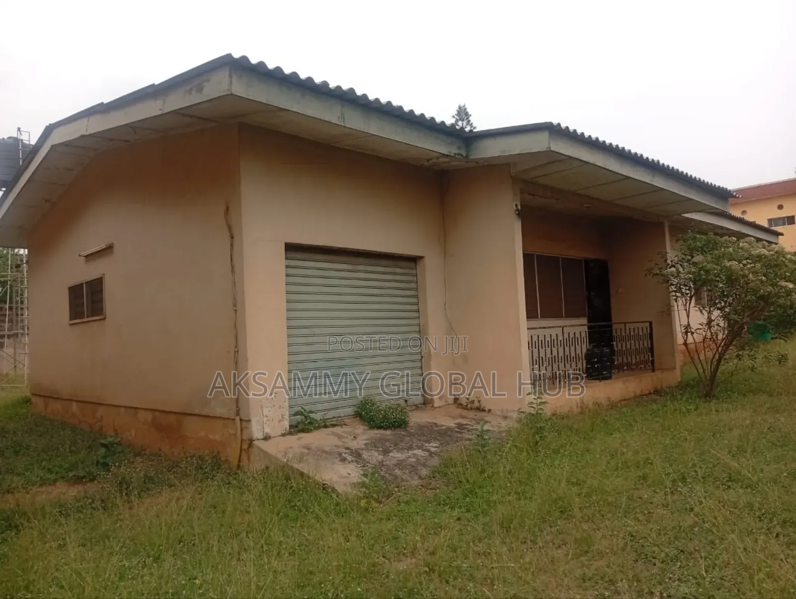 11bdrm Duplex in Bodija Estate, Ibadan for sale