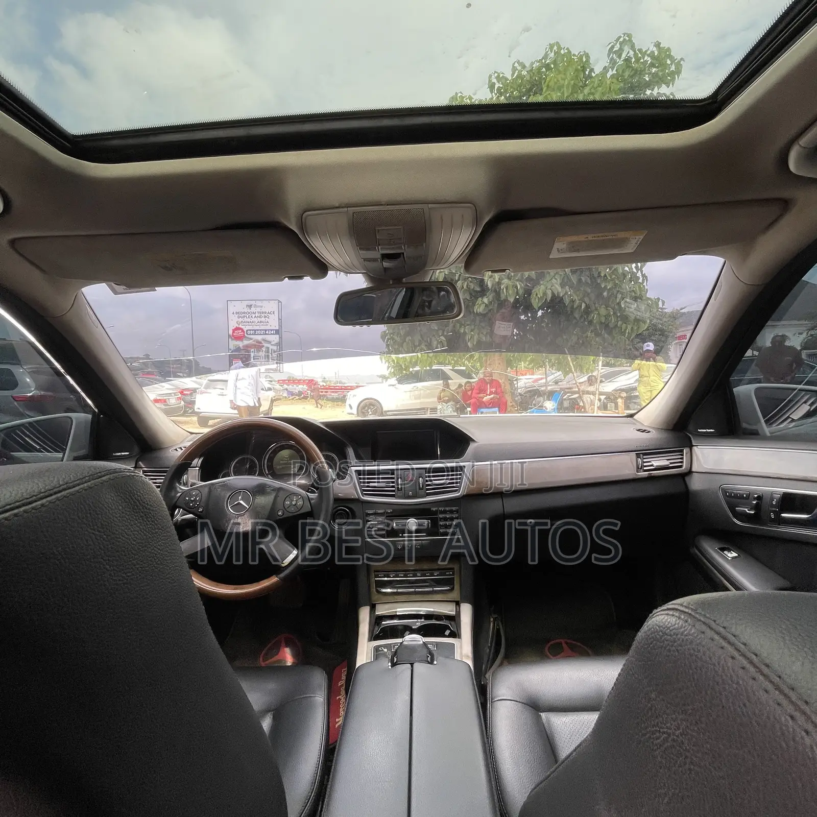 Mercedes-Benz E350 Base 4Matic Sedan AWD (3.5L 6cyl 7A) 2010 White