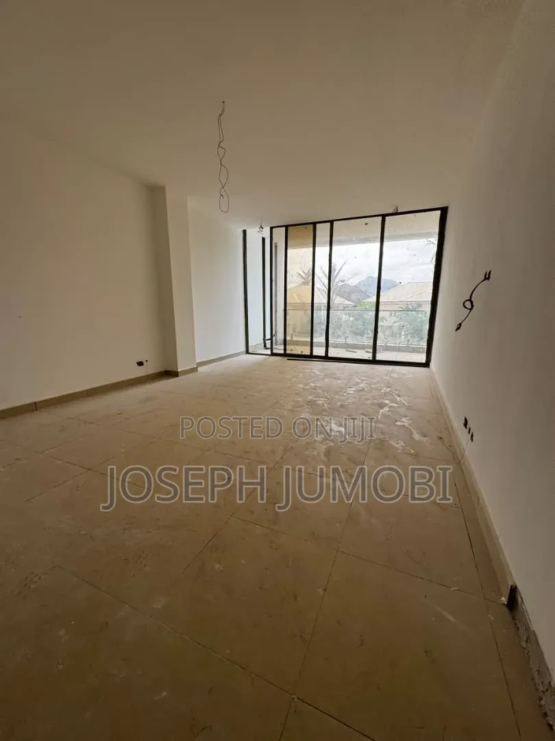 4bdrm Townhouse / Terrace in Linear Apartments, Maitama for rent