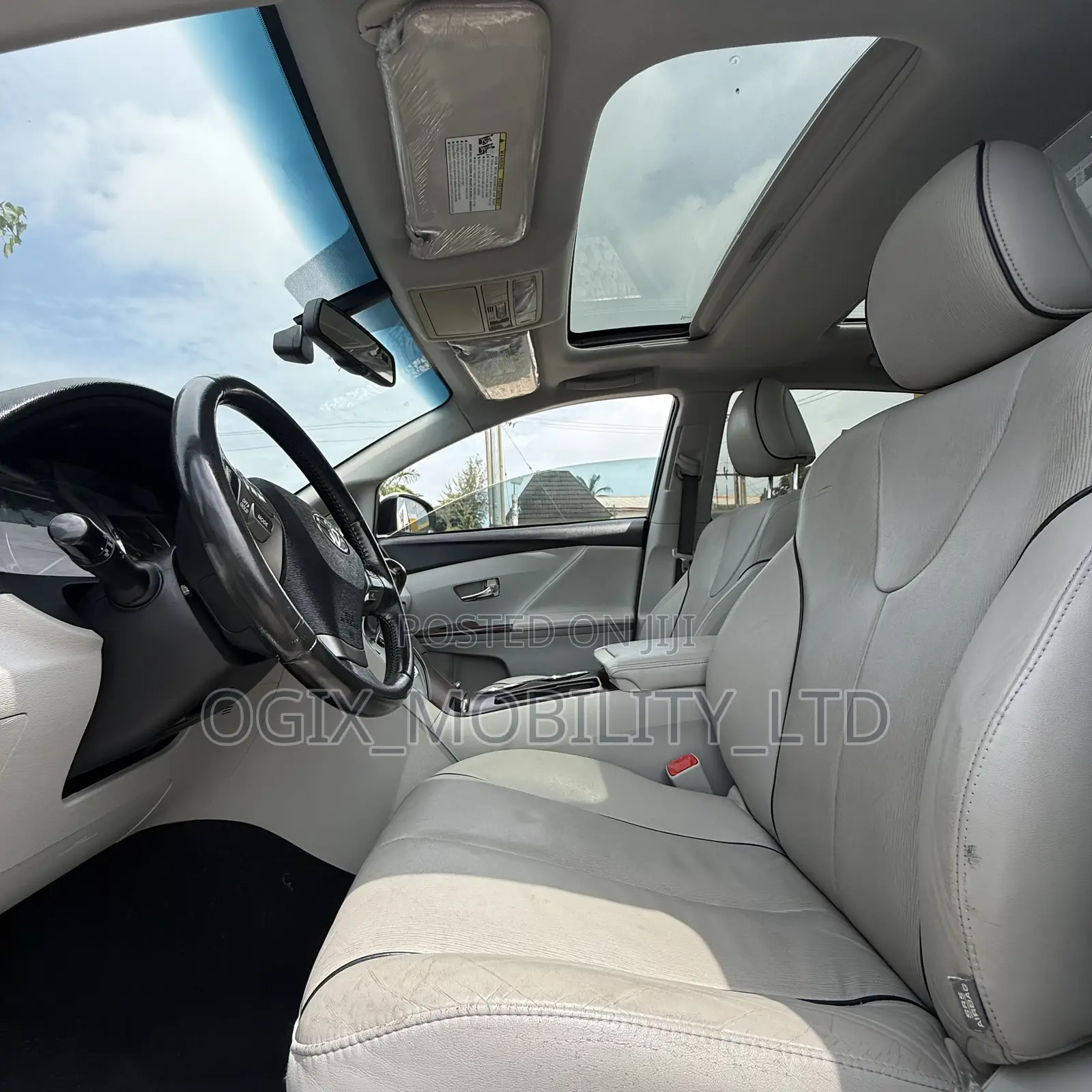 Toyota Venza V6 AWD 2010 Silver