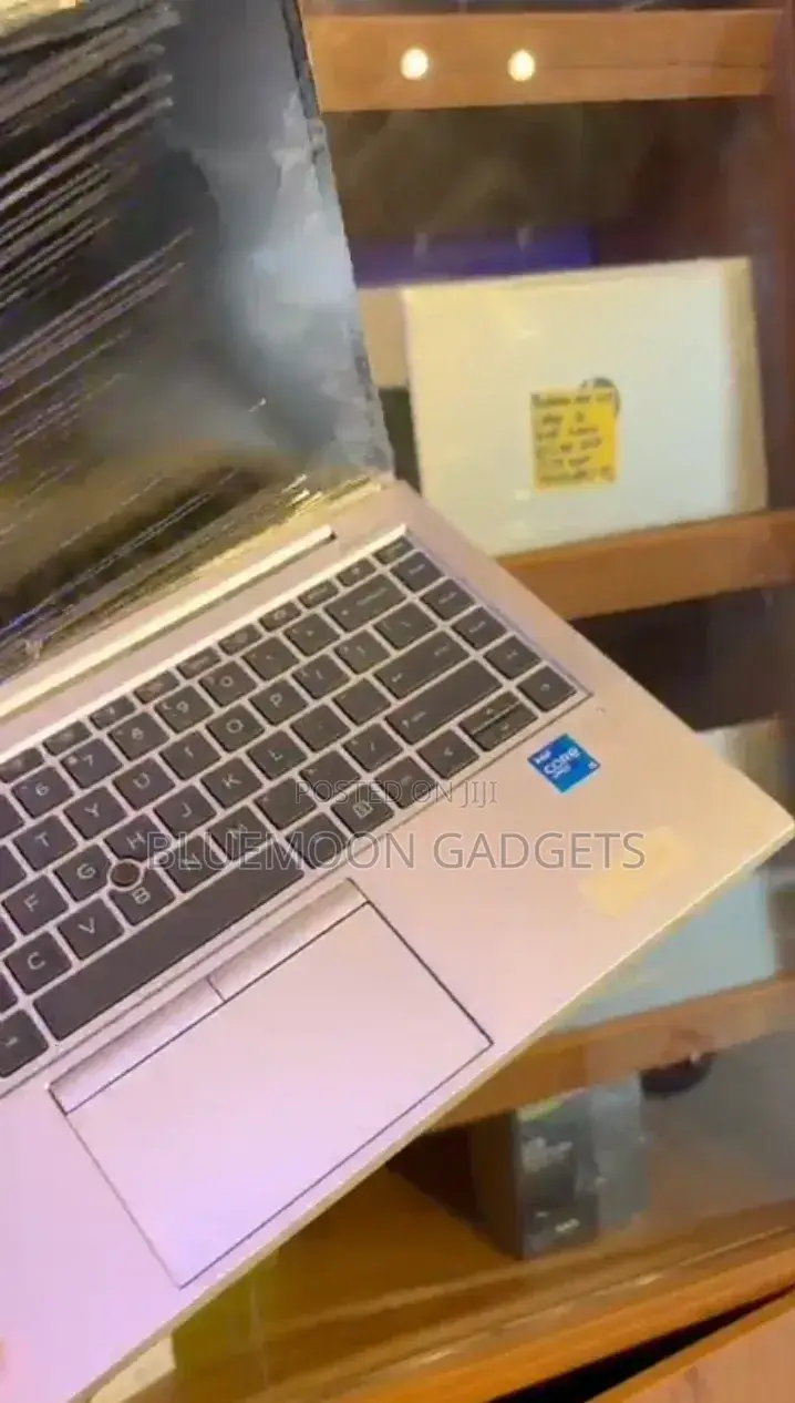 Laptop HP EliteBook 840 G8 8GB Intel Core i5 SSD 256GB