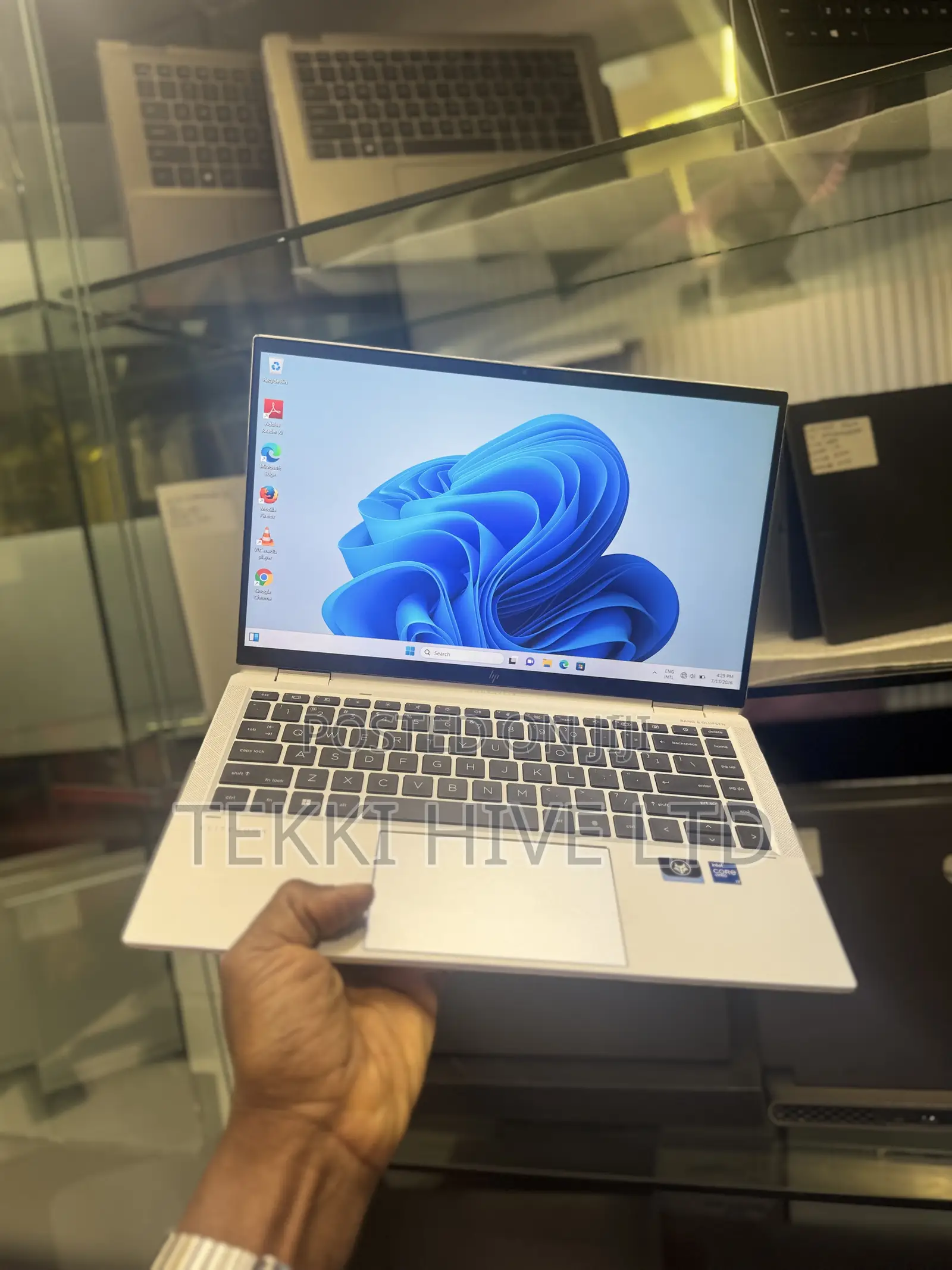 Laptop HP EliteBook 1040 G8 16GB Intel Core i7 SSD 512GB