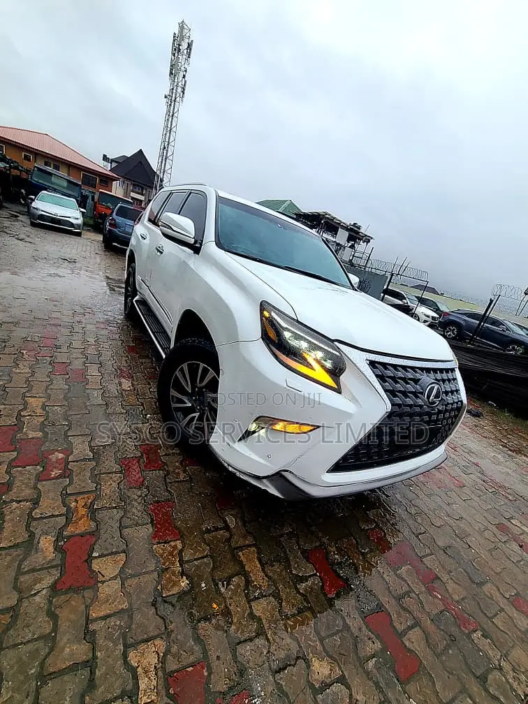 Lexus GX 460 Luxury 2015 White