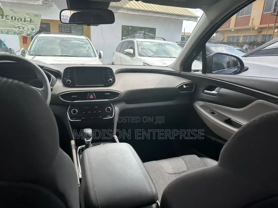 Hyundai Santa Fe 2018 Blue