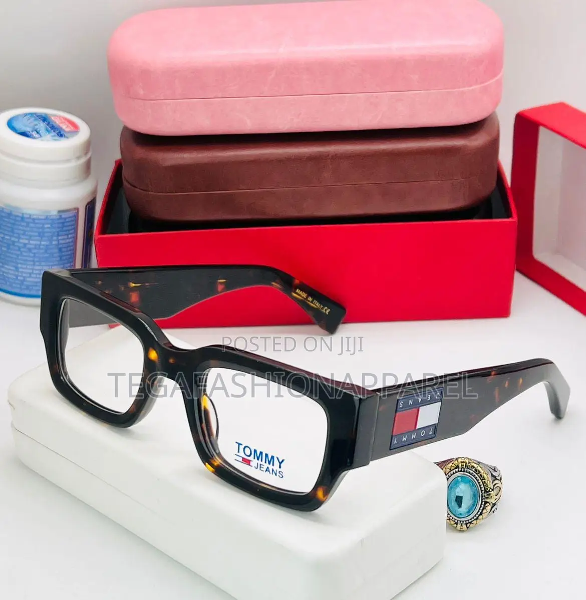 Tommy Hilfiger Quality (Woo) Frame Glass