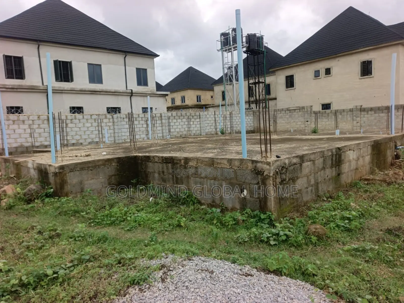 5bdrm Duplex in Seman Estate, Sabon Lugbe for sale