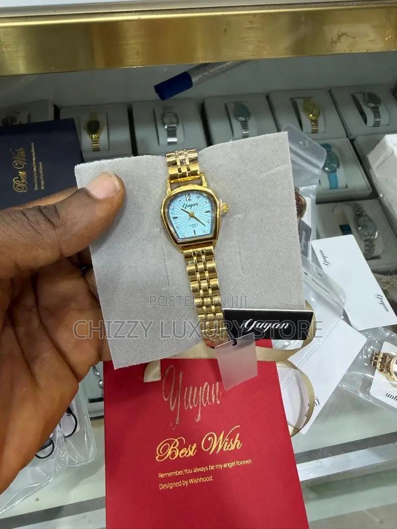 High Quality Ladies Chain Strap Wristwatch