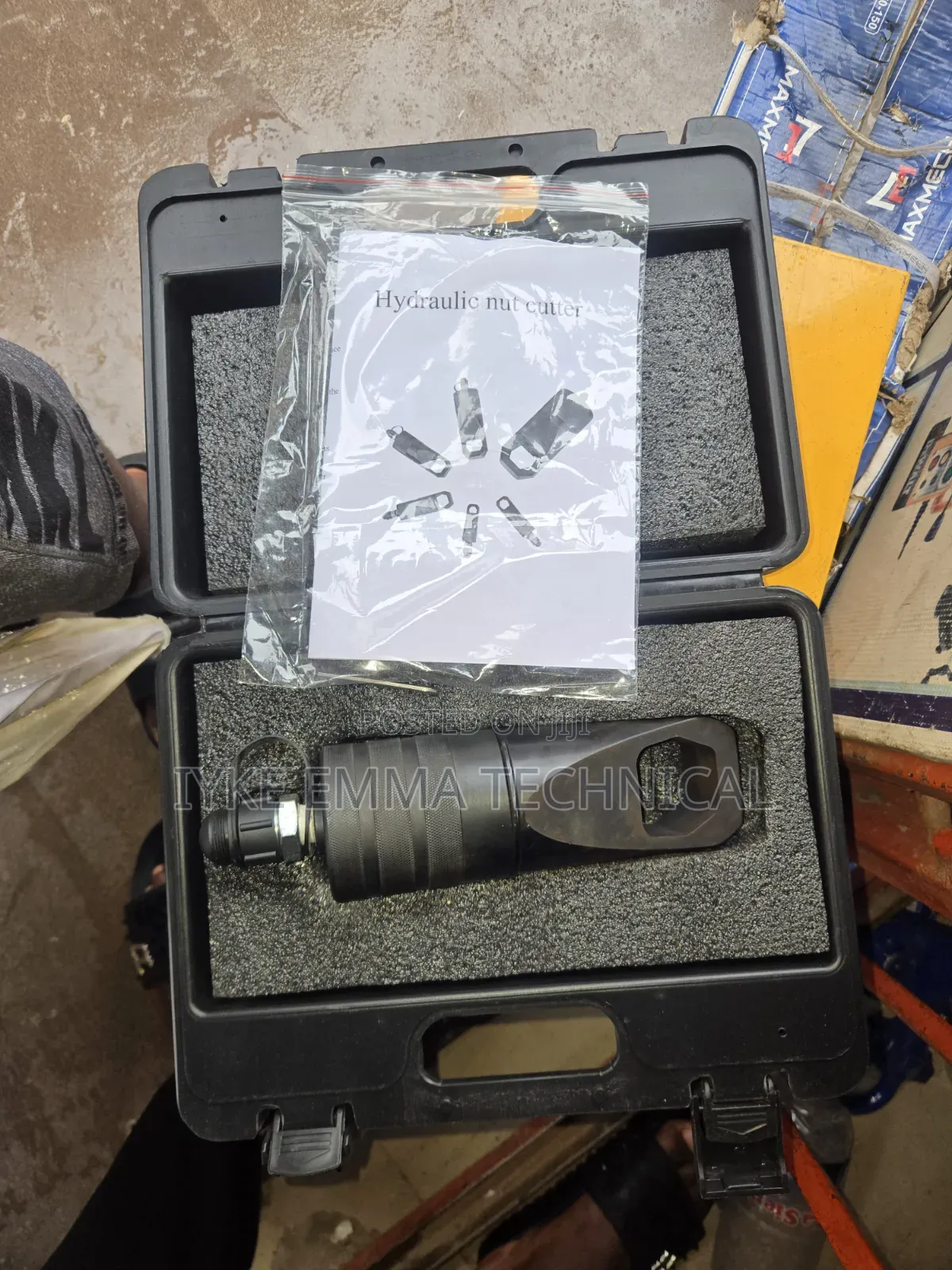 Hydraulic Nut Splitter 24mm - 32mm
