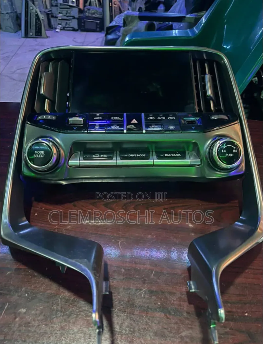 High Quality Certified Complete New Dashboard Control Screen Lx600