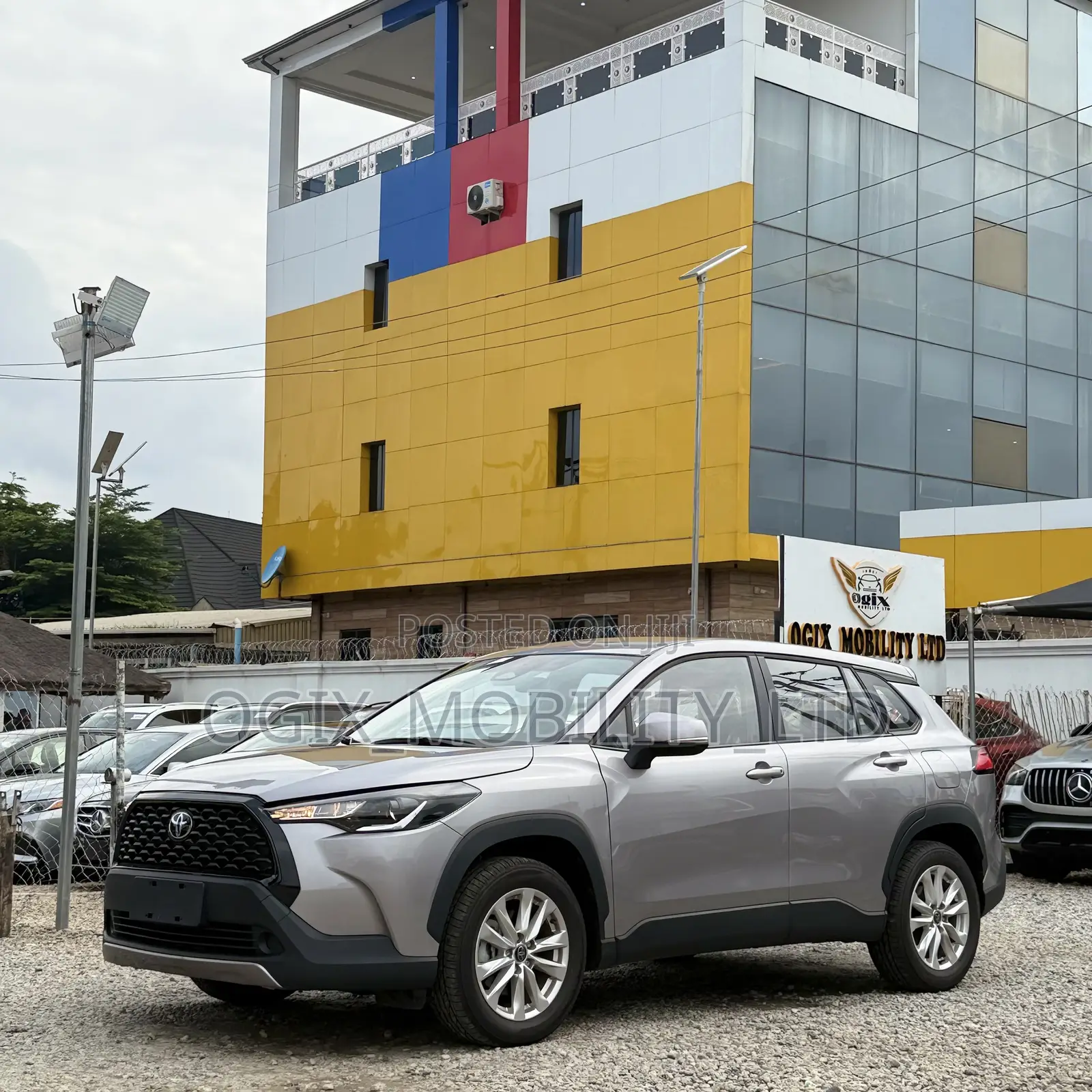 New Toyota Corolla Cross 2025 Silver
