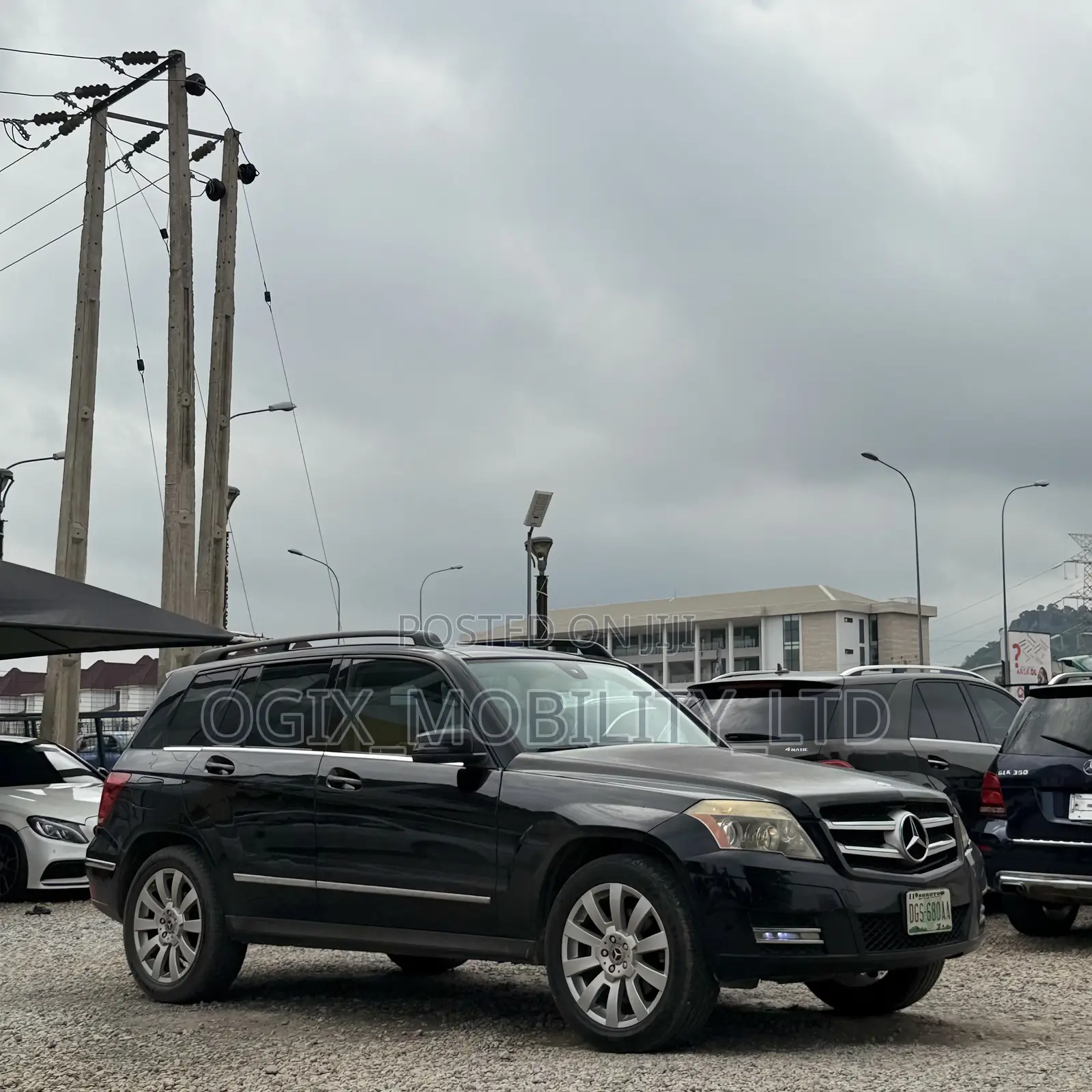 Mercedes-Benz GLK-Class 350 2011 Black