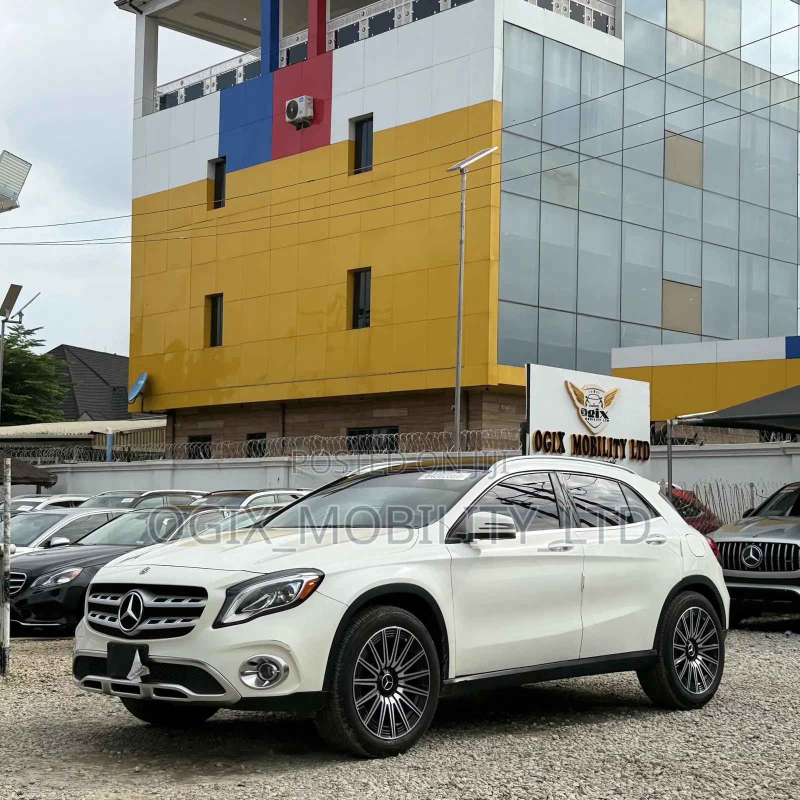 Mercedes-Benz GLA 250 2017 White