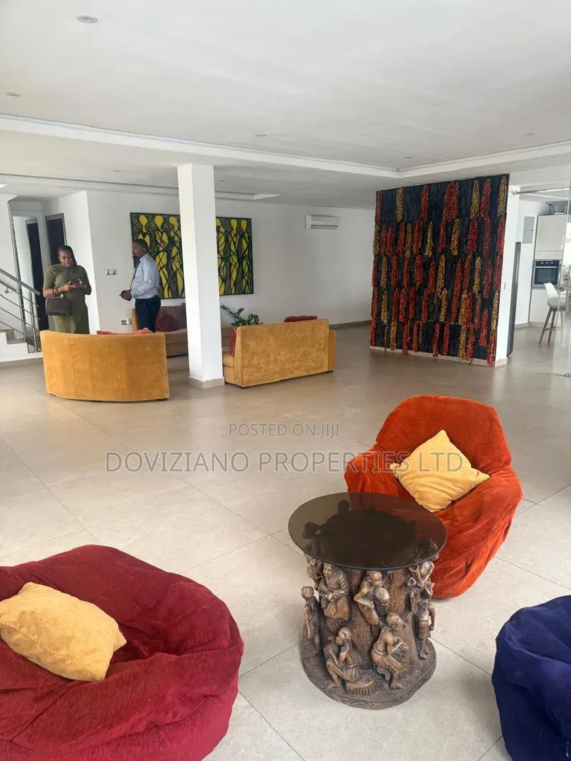 4bdrm Duplex in Banana Island for rent