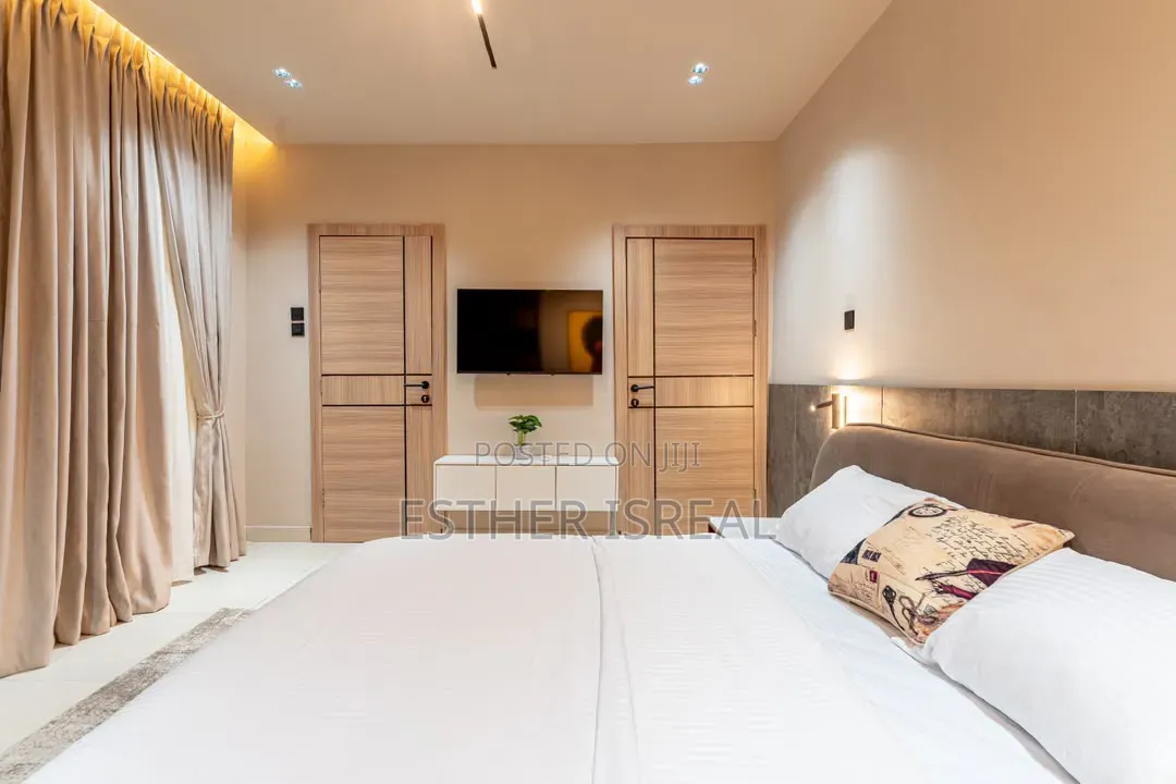 Flow 3 Bedroom Apartment Ikate
