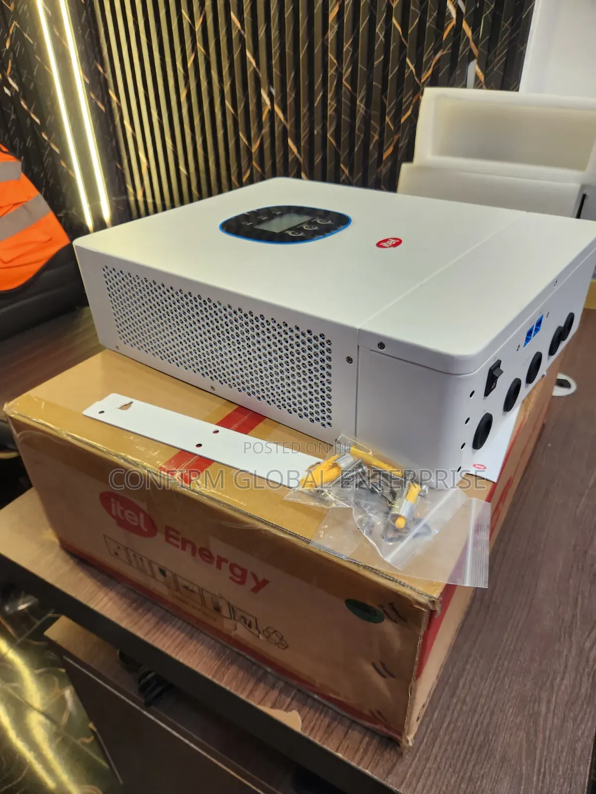 Itel 1.5kva Hybrid Inverter With Solar MPPT Charger