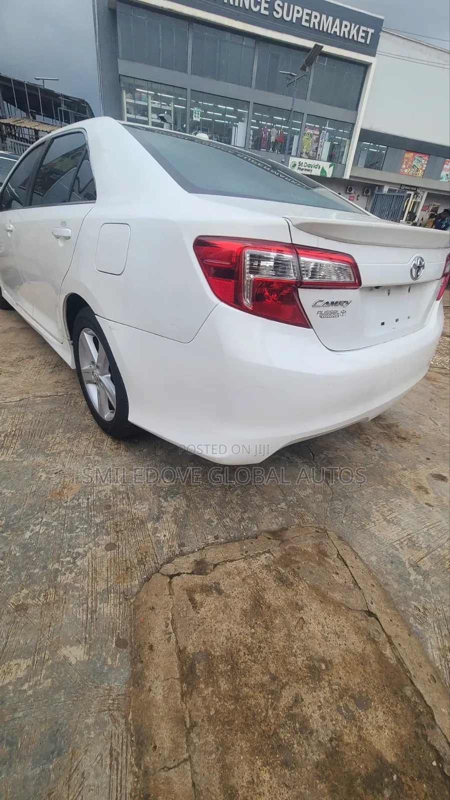 Toyota Camry 2013 White