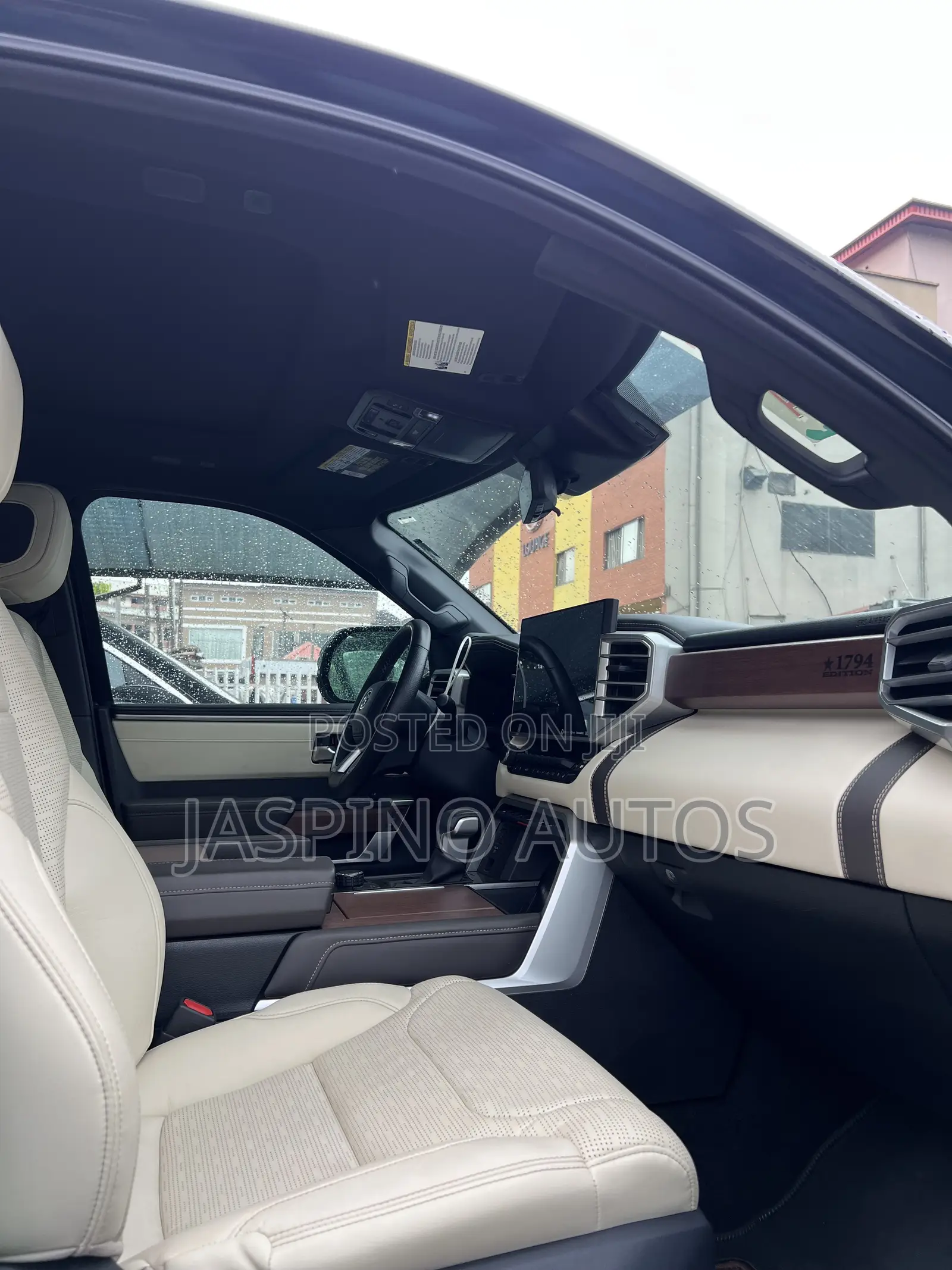 Toyota Tundra 2023 Black