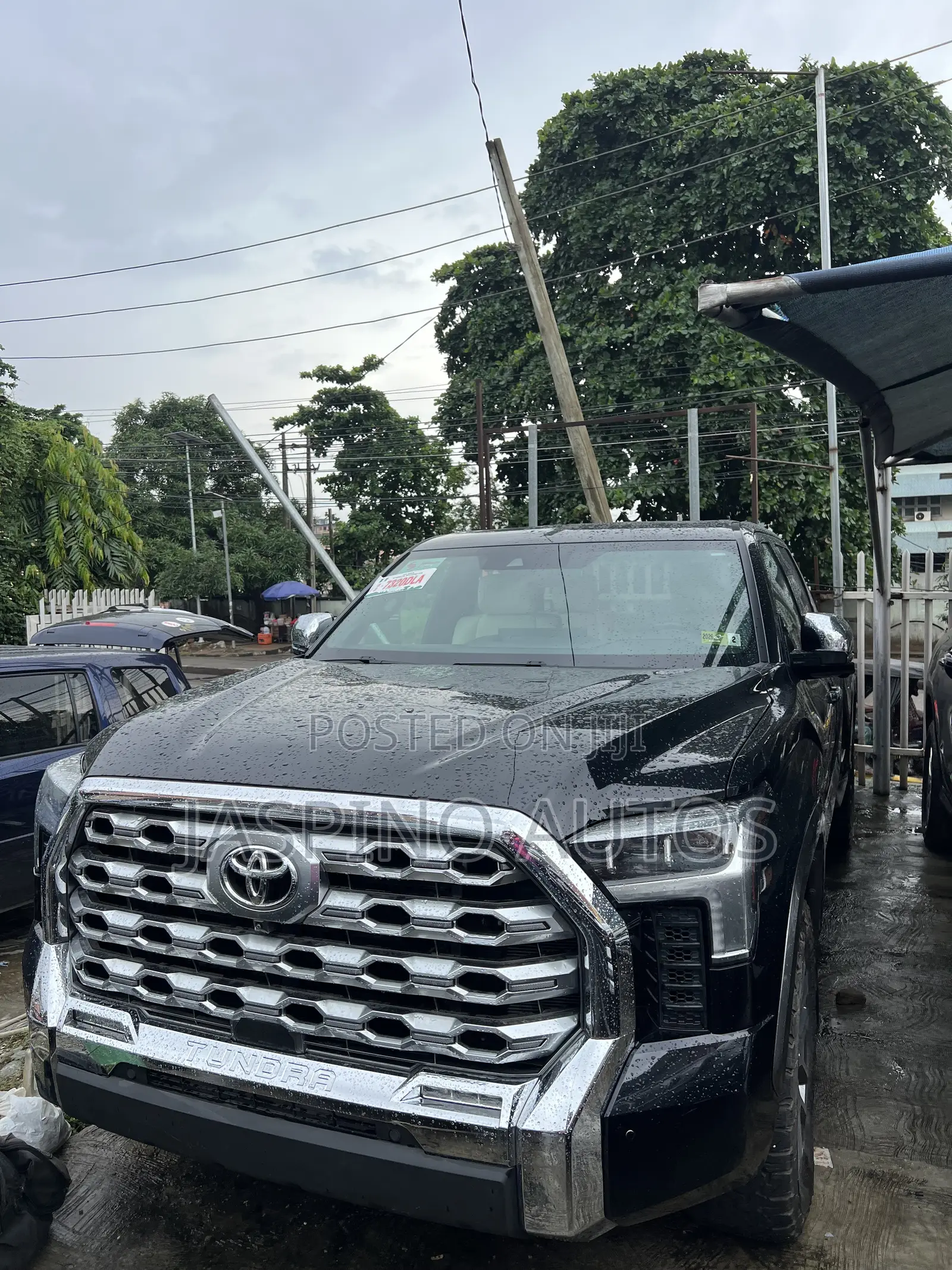 Toyota Tundra 2023 Black