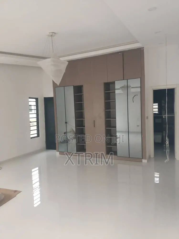 4bdrm Duplex in Opebi for sale