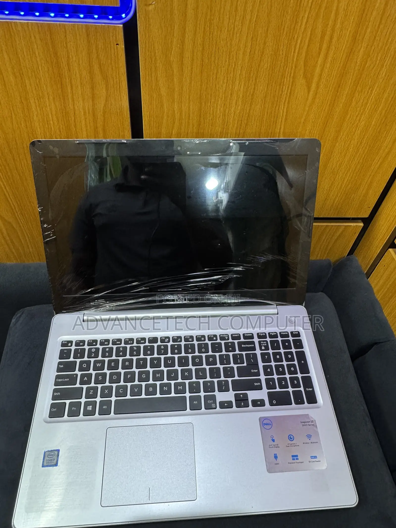 Laptop Dell Inspiron 15 5000 8GB Intel Core i7 SSD 256GB