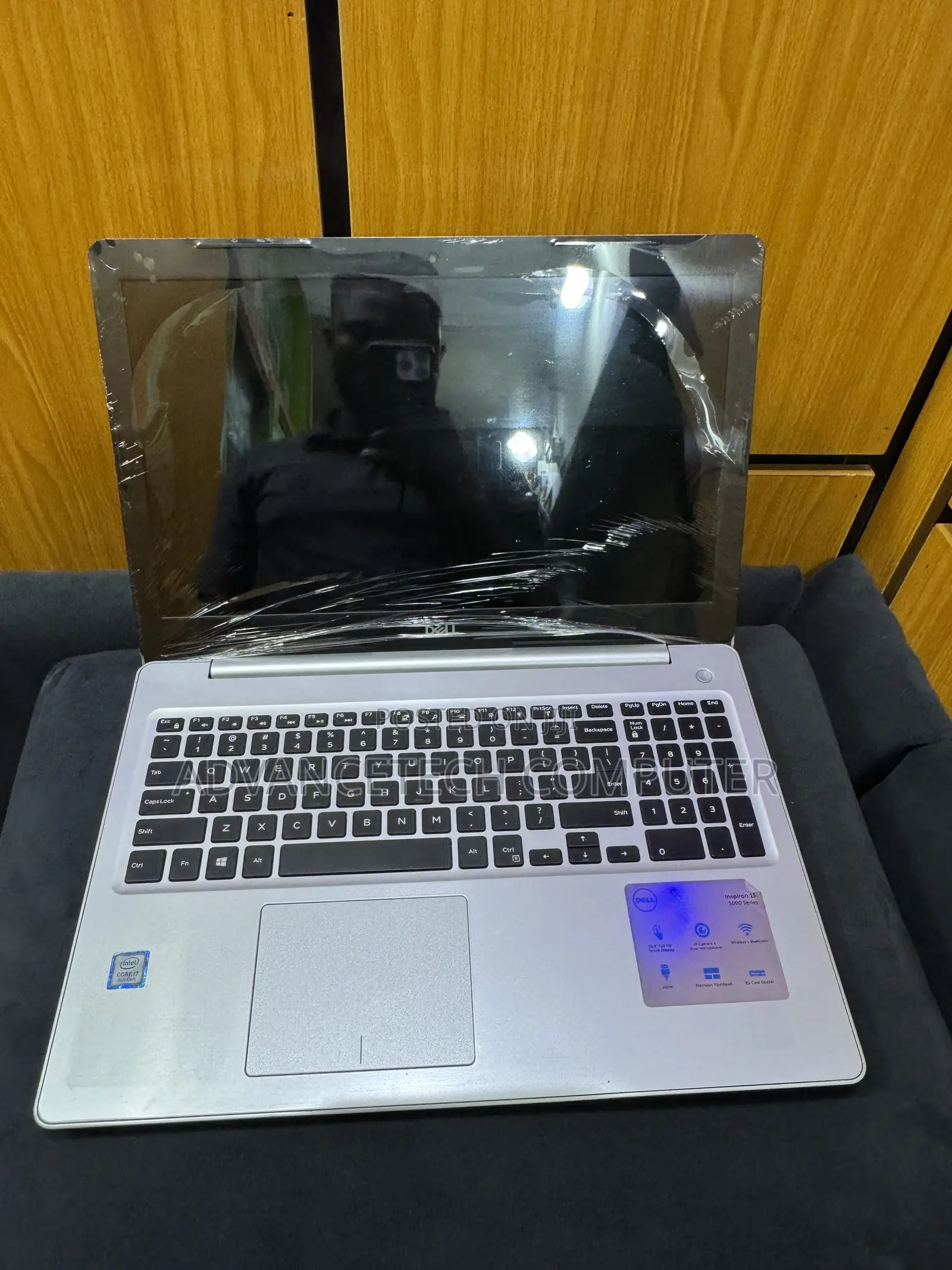 Laptop Dell Inspiron 15 5000 8GB Intel Core i7 SSD 256GB