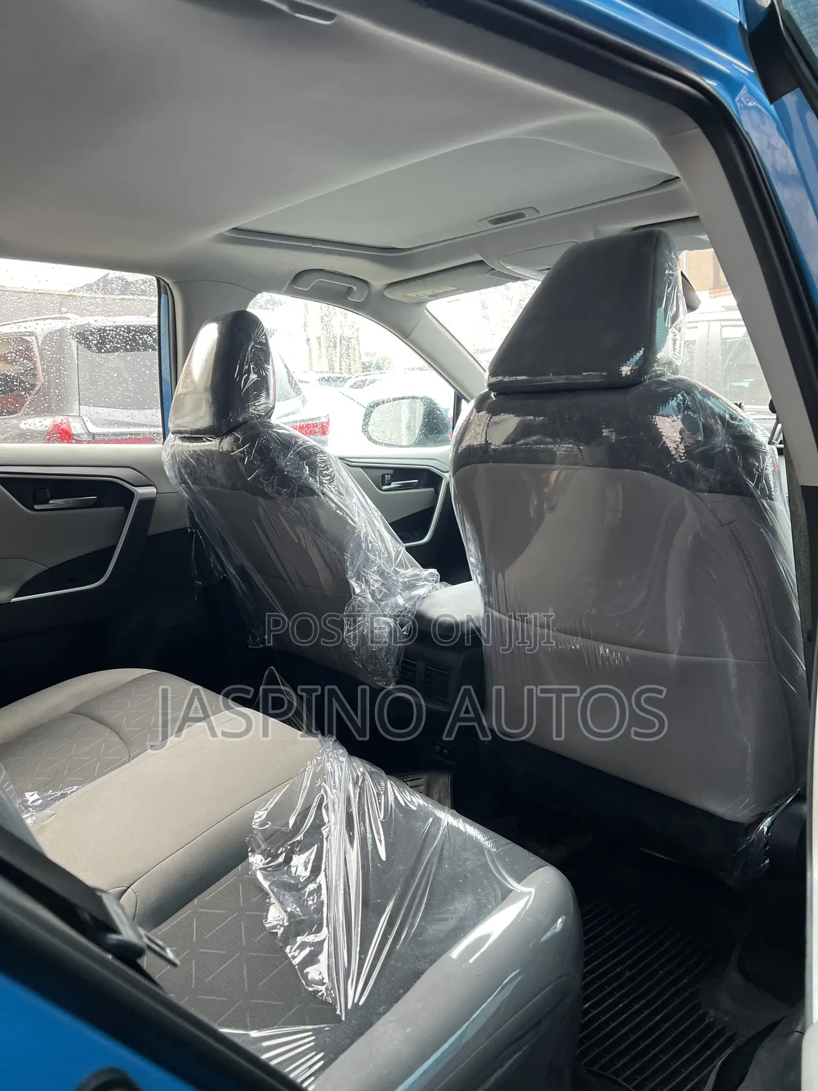 Toyota RAV4 2019 Blue