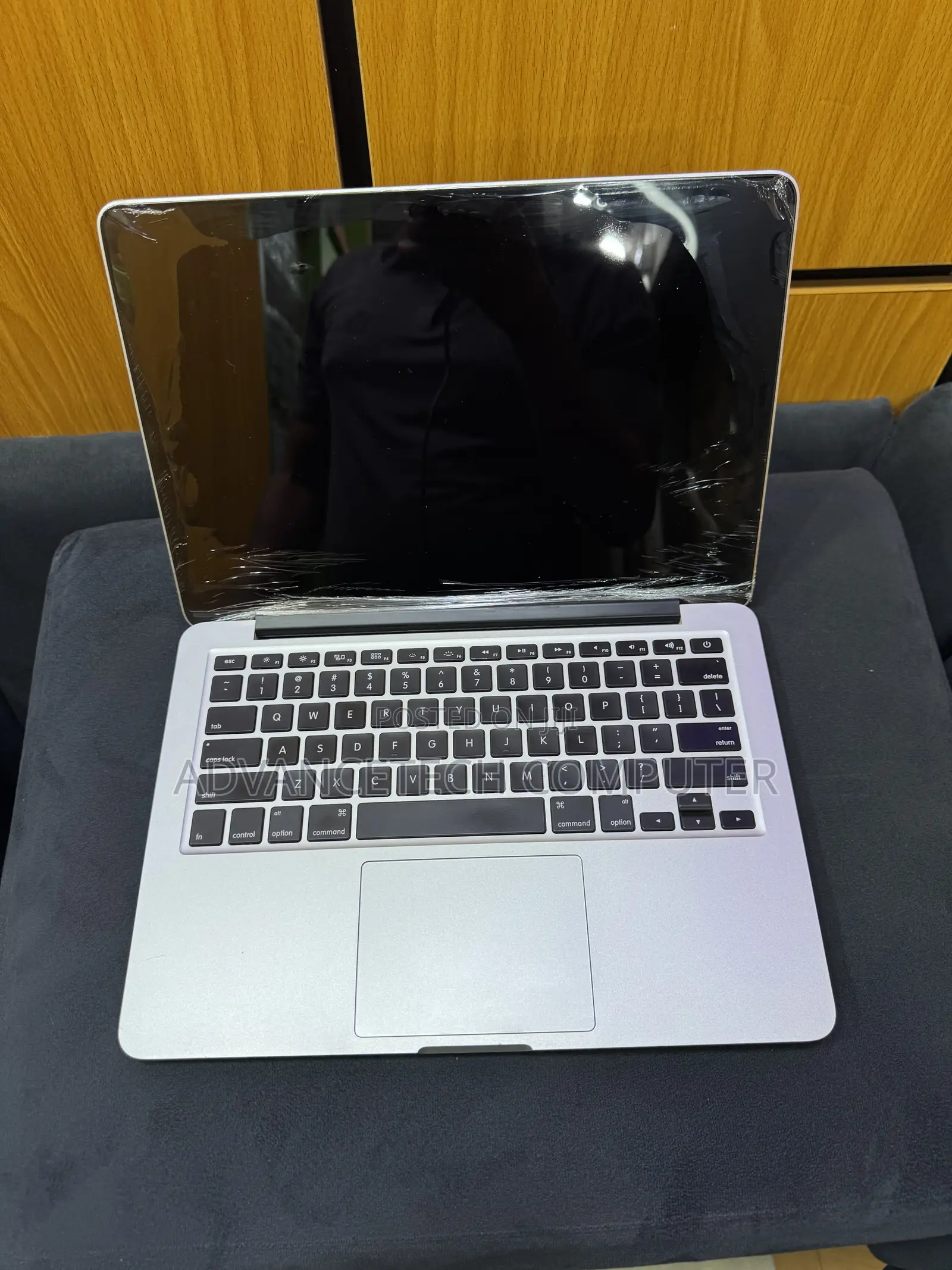 Laptop Apple MacBook Pro 2015 16GB Intel Core i5 SSD 512GB