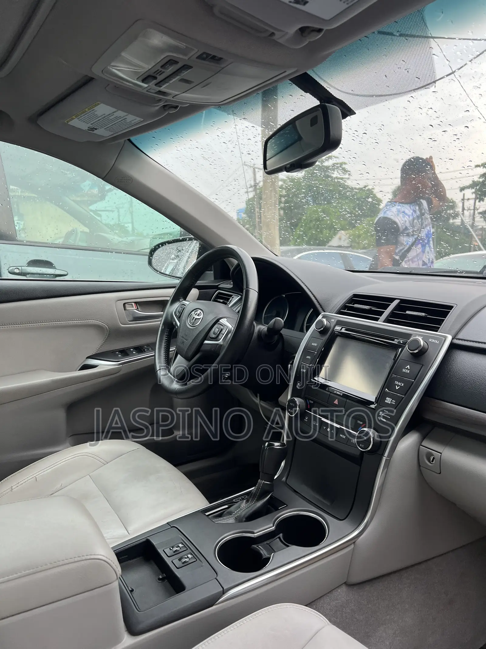 Toyota Camry 2015 Red