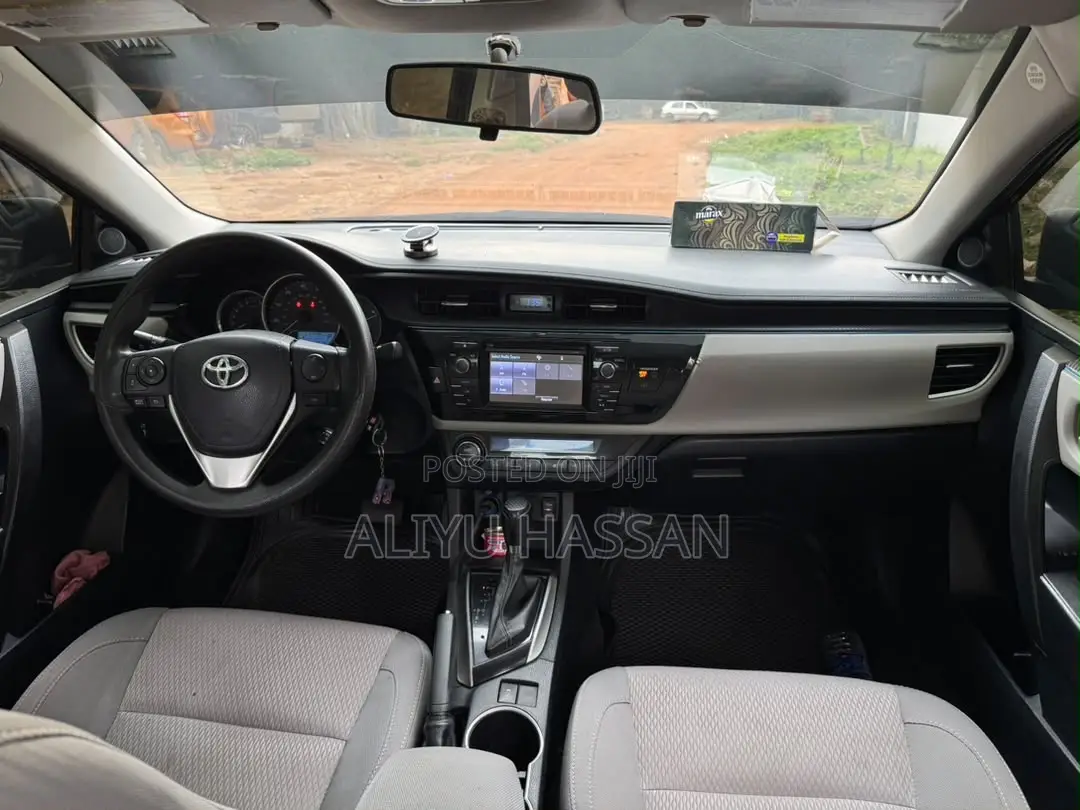 Toyota Corolla 2014 Black