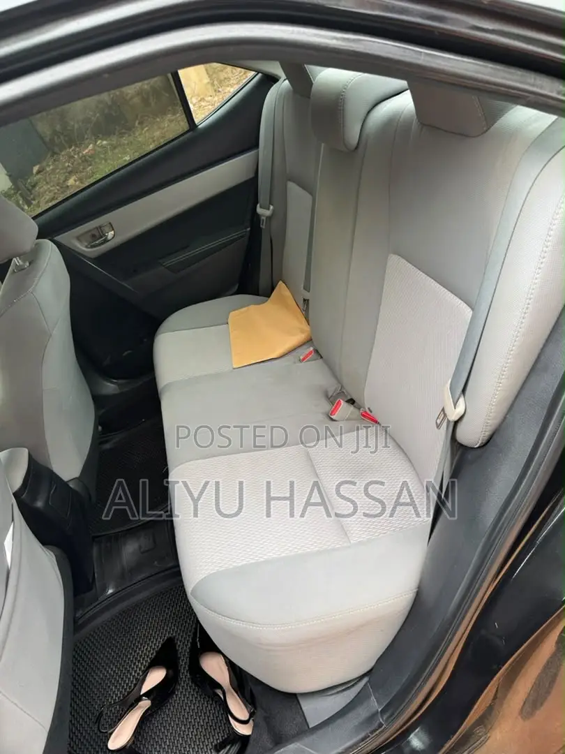 Toyota Corolla 2014 Black