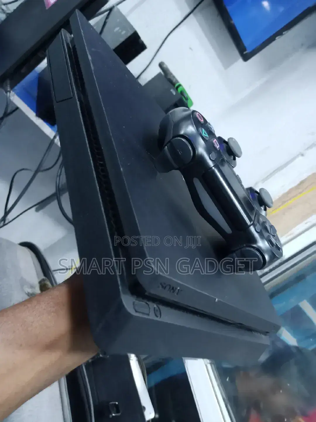 Uk Used Ps4 Slim With Games Installed