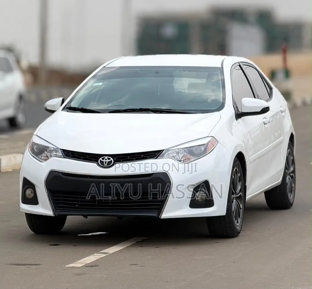 Toyota Corolla 2014 White