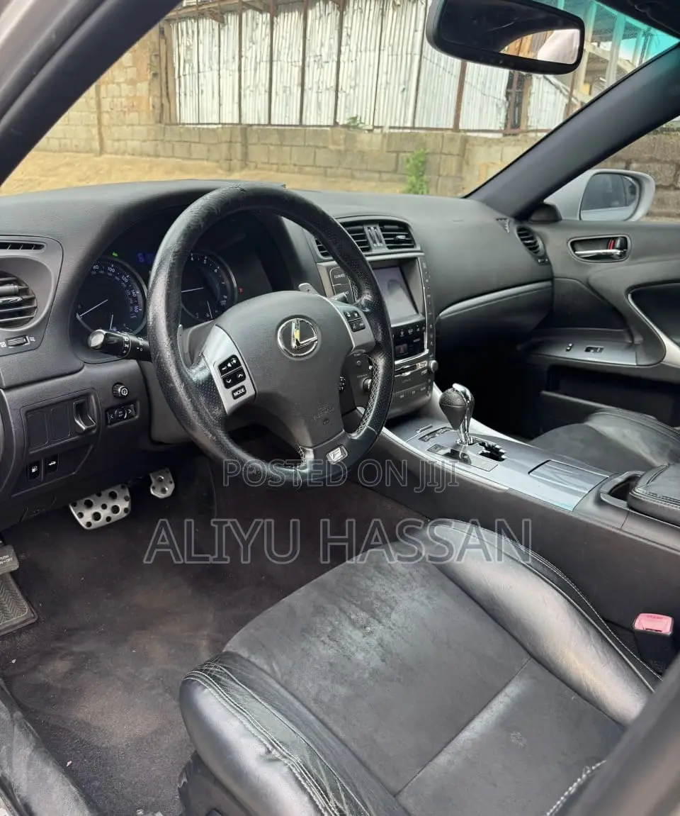 Lexus IS 2011 Silver
