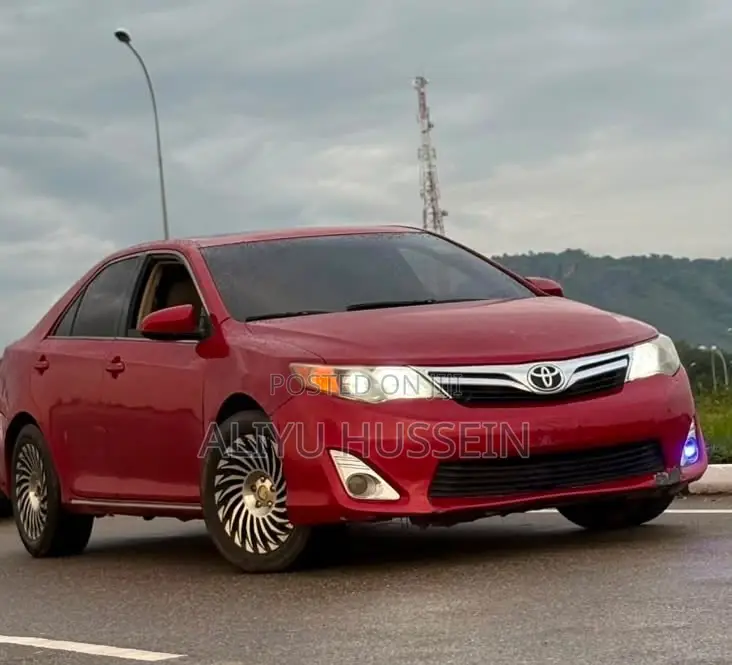Toyota Camry 2012 Red