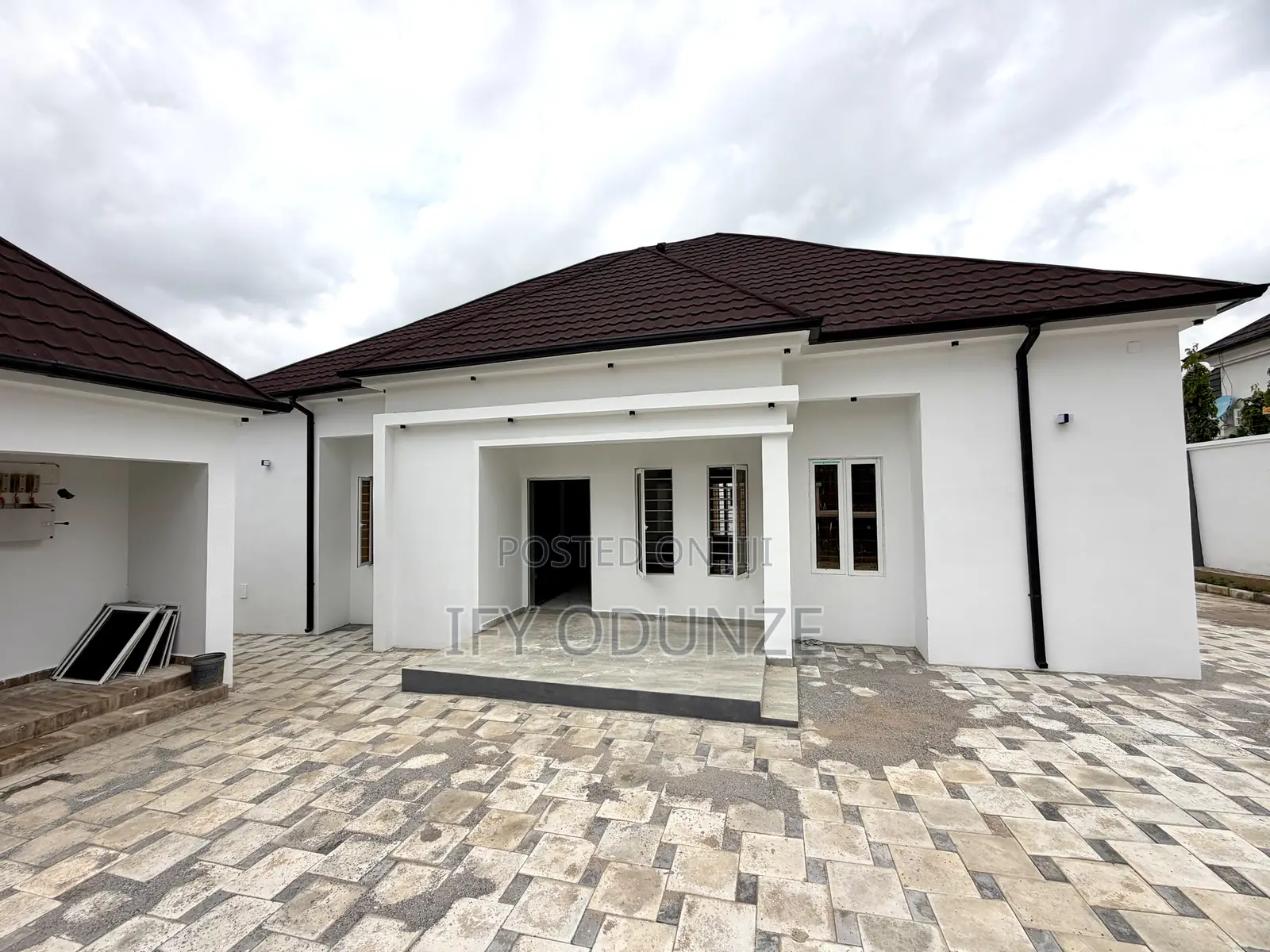 3bdrm Bungalow in Efab, Karsana for sale