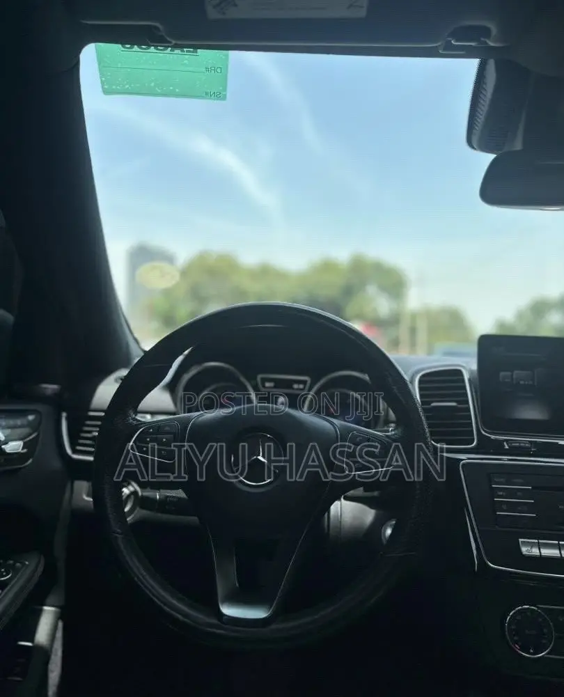 Mercedes-Benz GLE-Class 2017 White