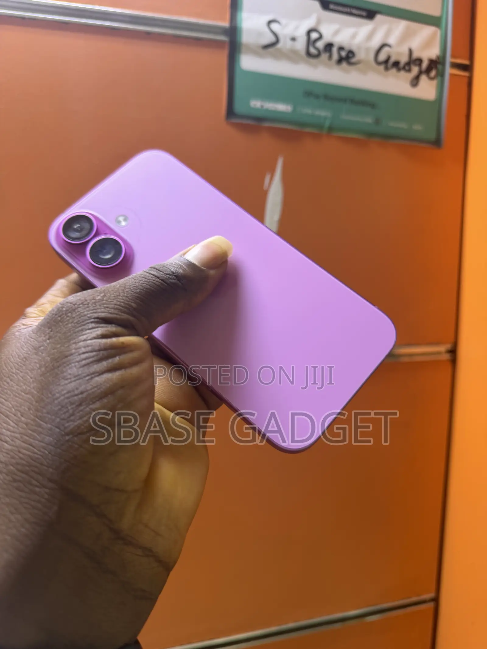 Apple iPhone 16 128 GB Pink