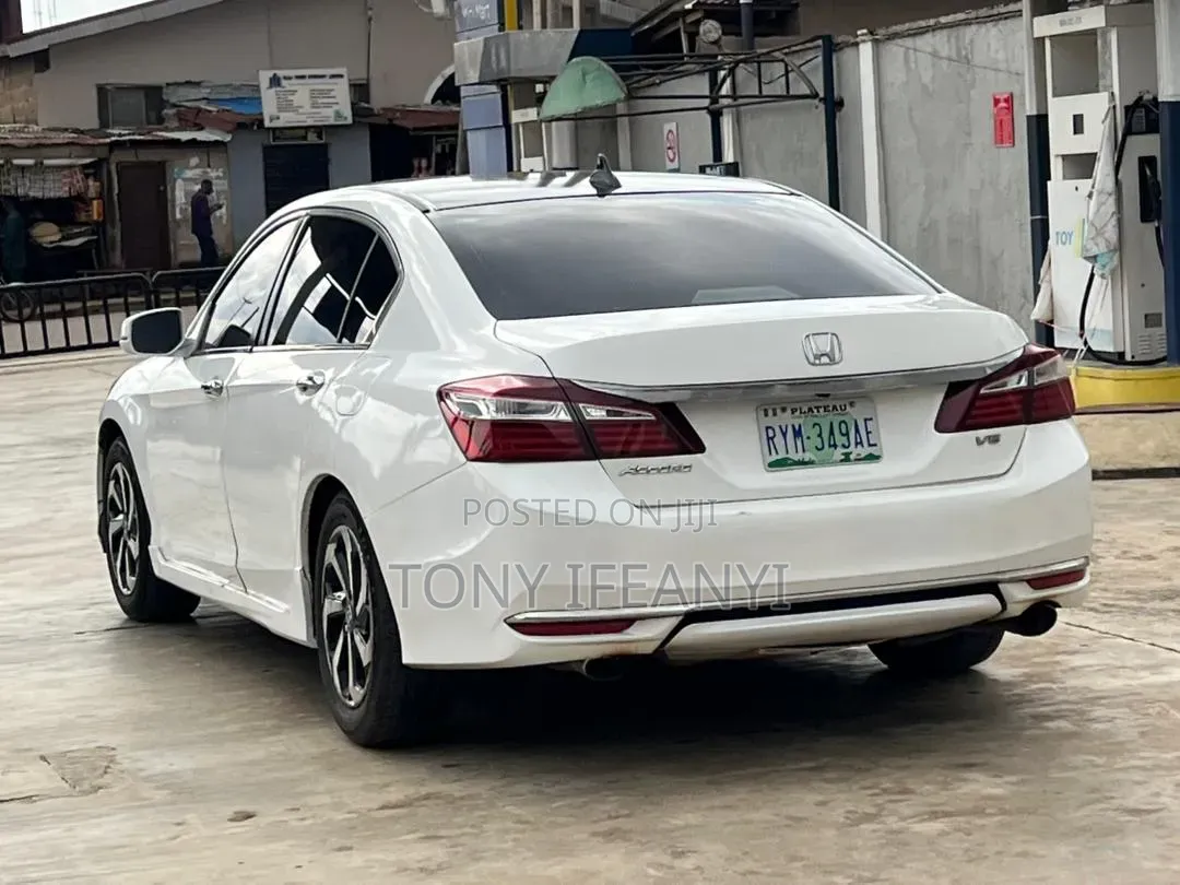 Honda Accord EX-L V-6 2dr Coupe (3.5L 6cyl 6A) 2014 White