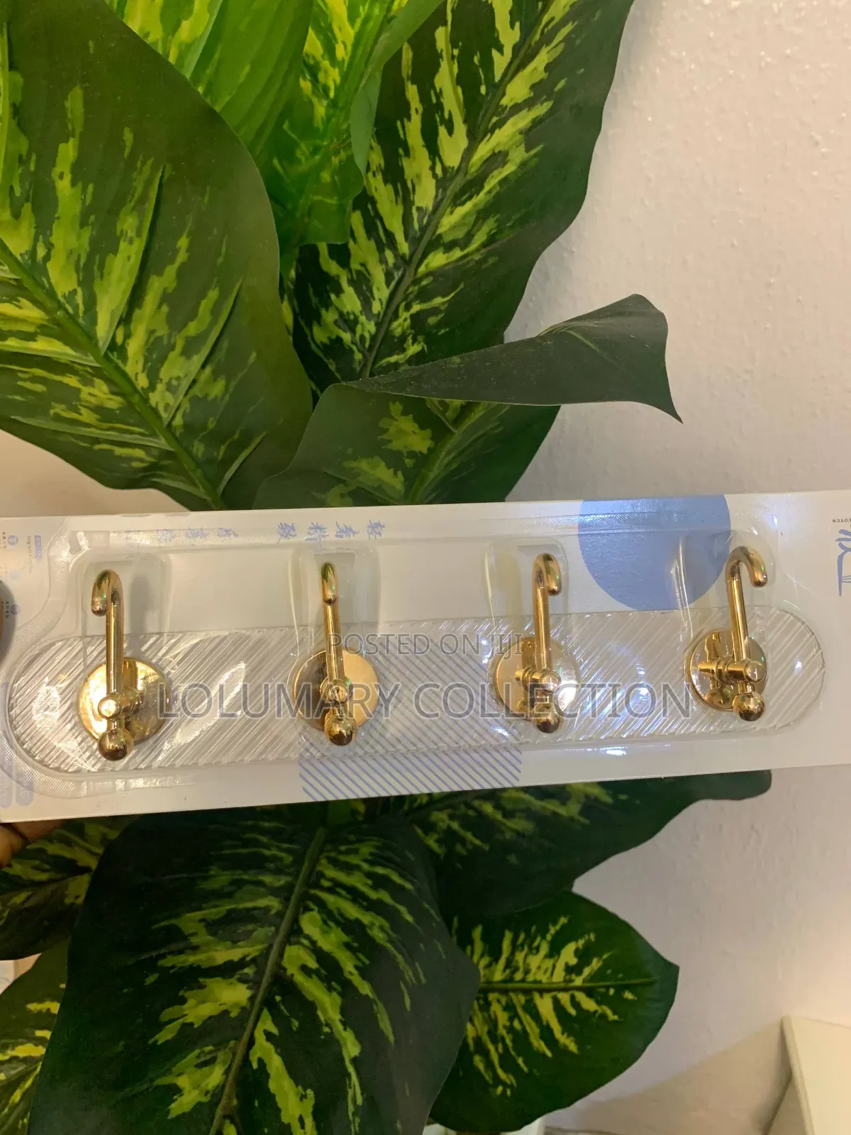 Self Adhesive Wall Hook Heavy Duty Sticky Hanger for Home