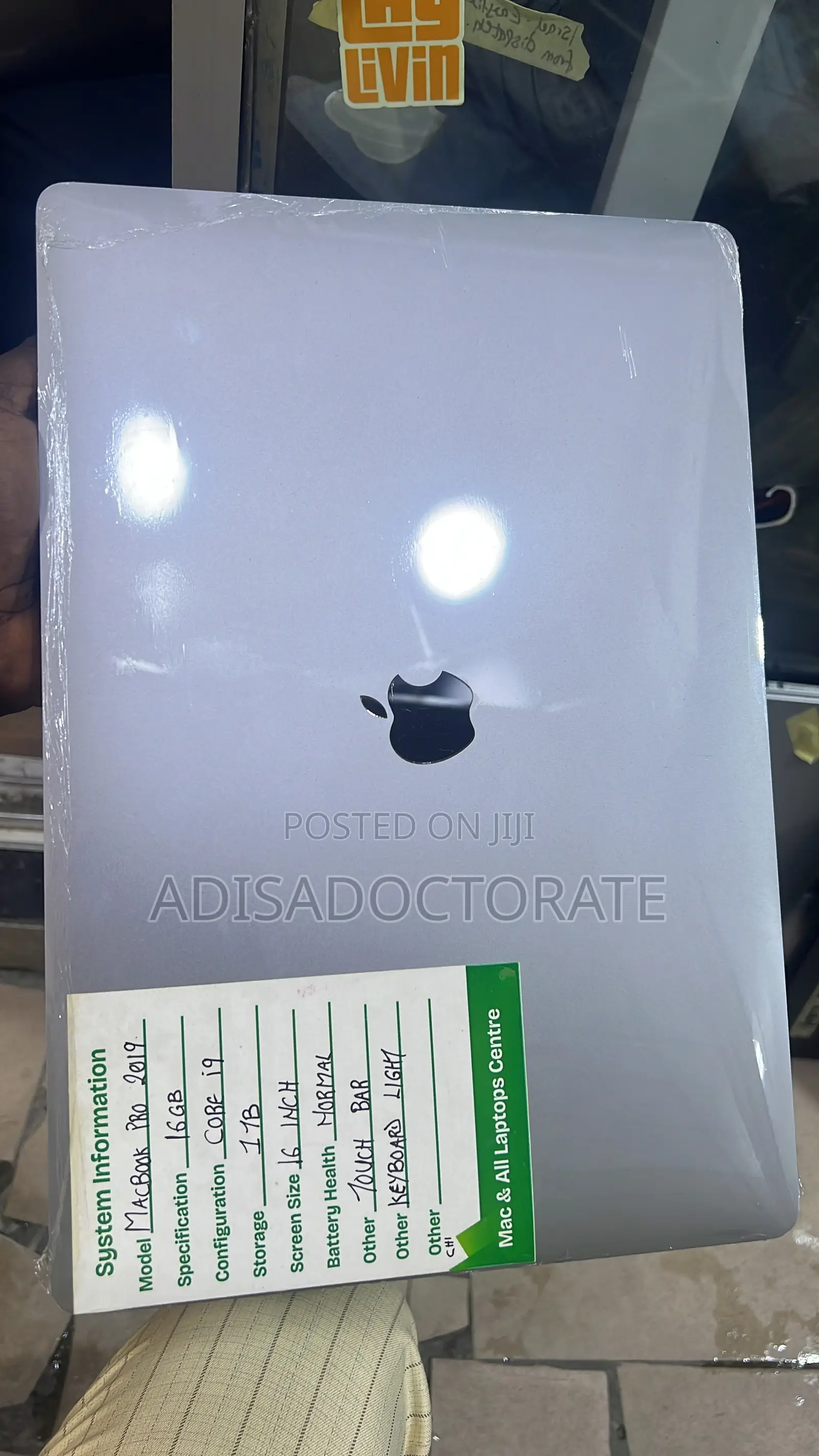 Laptop Apple MacBook Pro 2019 16GB Intel Core i9 SSD 1T