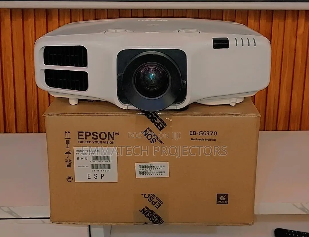 Epson Eb-G6370 Large Venue and Cinema Projector Lekki , Abuja , Ph ,
