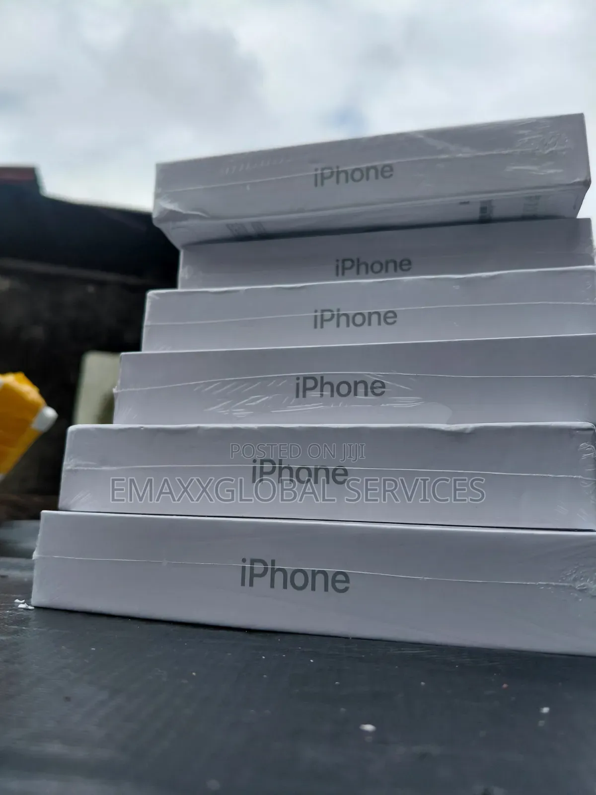 New Apple iPhone 13 128 GB White