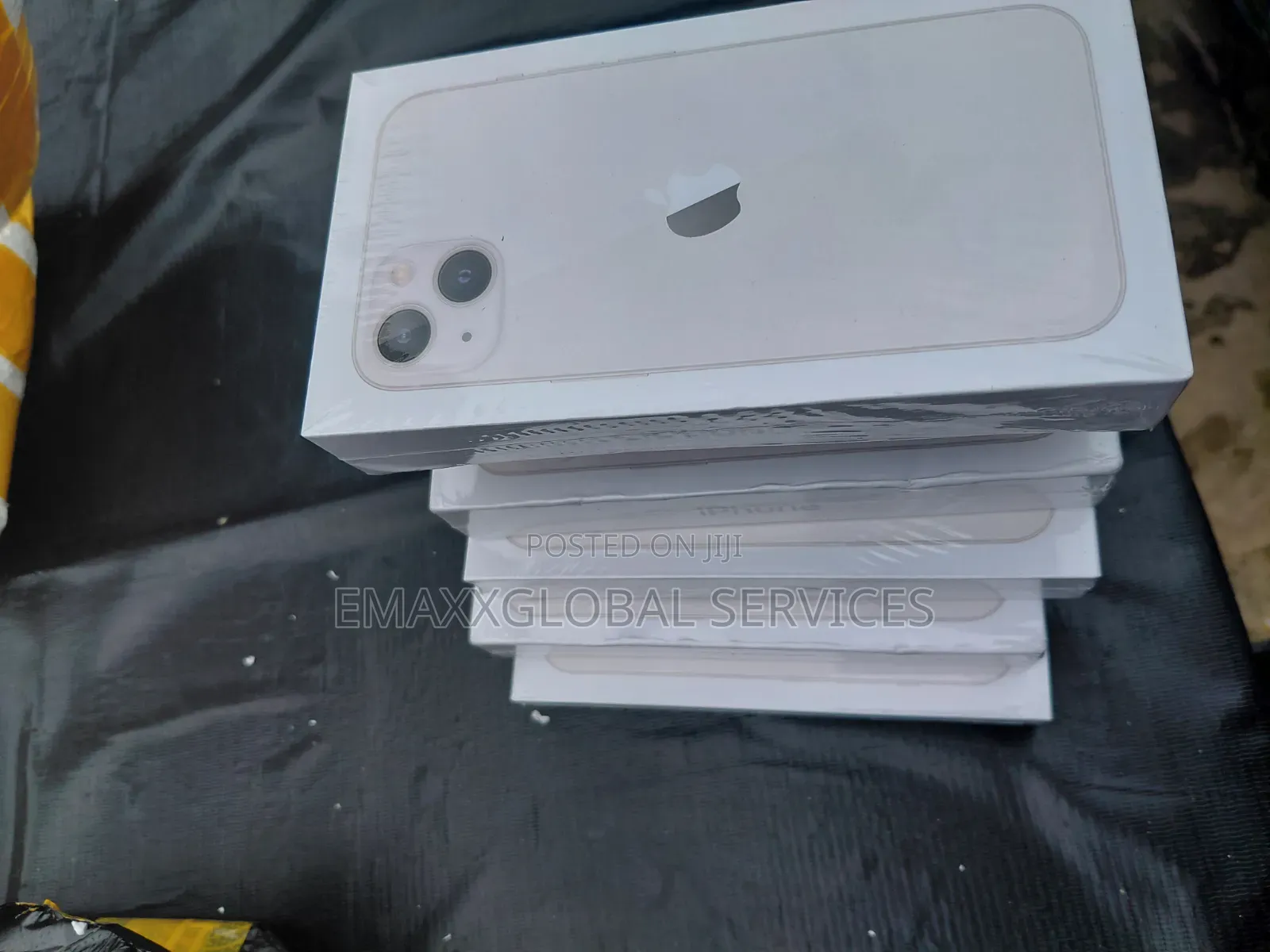 New Apple iPhone 13 128 GB White