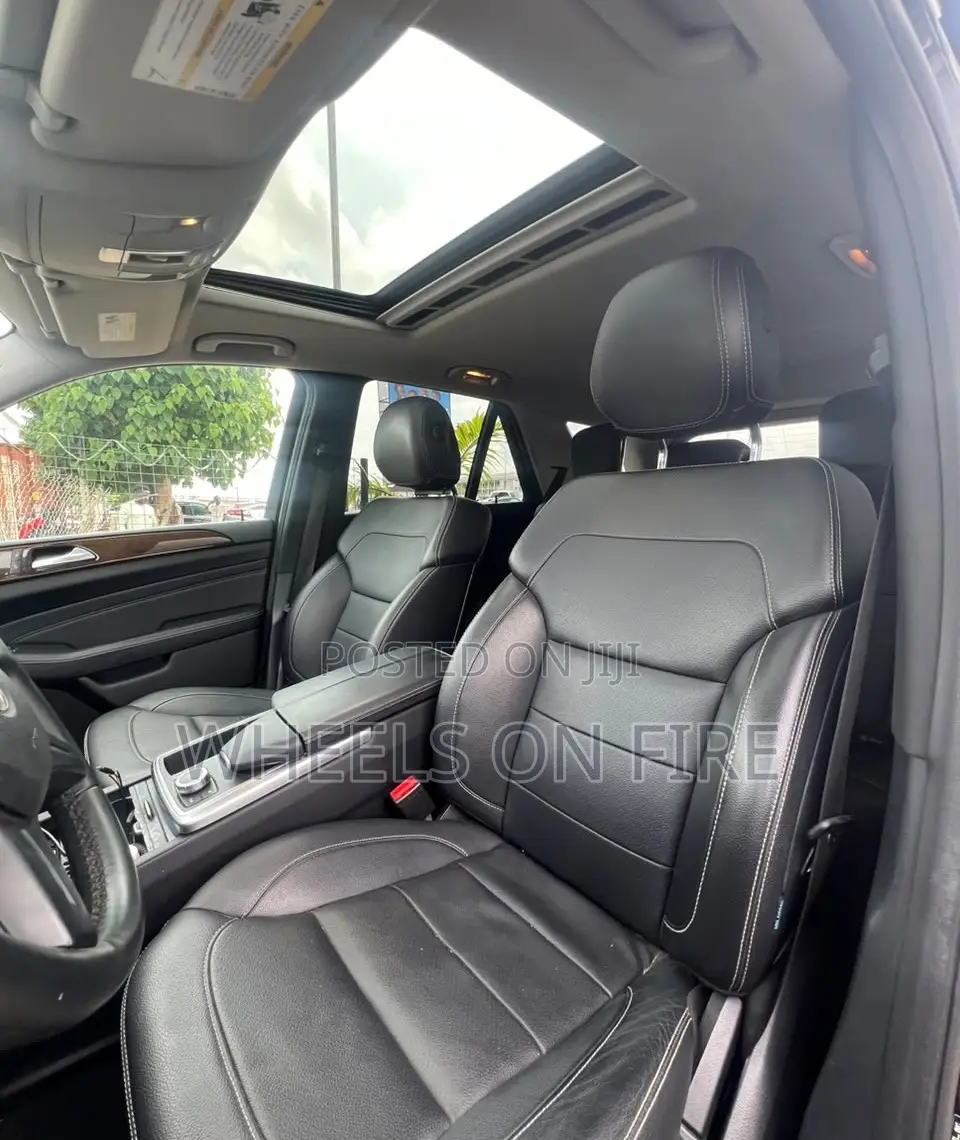 Mercedes-Benz M Class ML350 4dr SUV (3.5L 6cyl 7A) 2014 Black